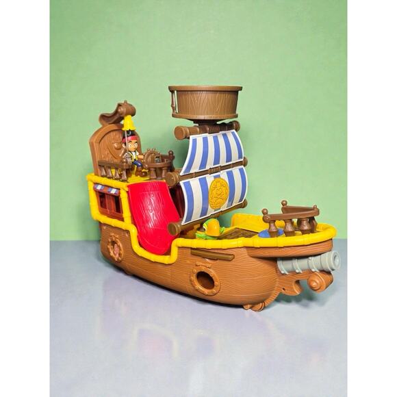 Disney's Jake and the Neverland Pirates Figures and Pirate Ship Lot - Picture 1 of 8